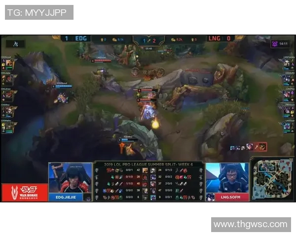 赛后复盘：WE与LNG对决中的战术较量与团队协作分析